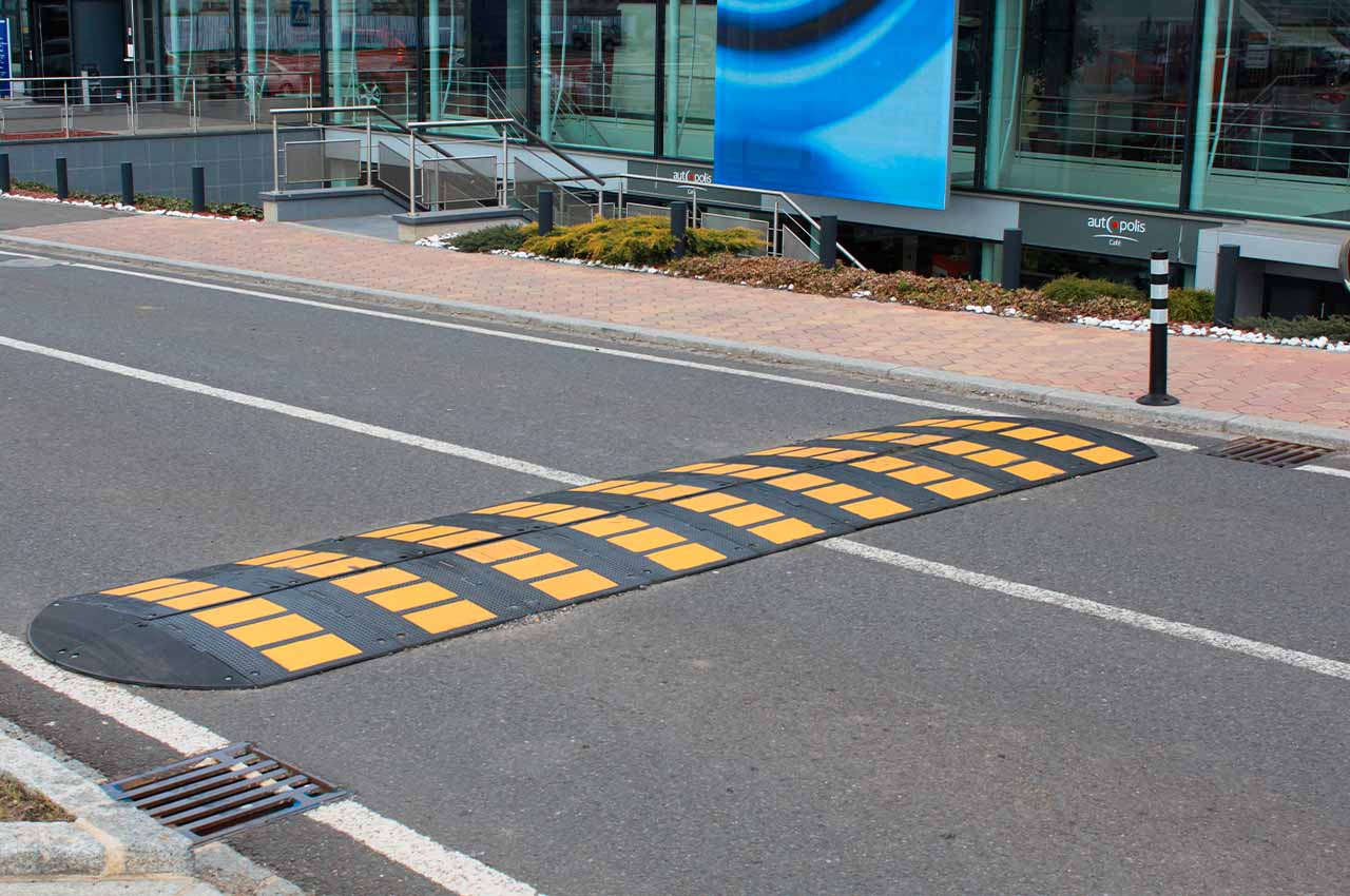 Techniroute ralentisseur gendarme couché