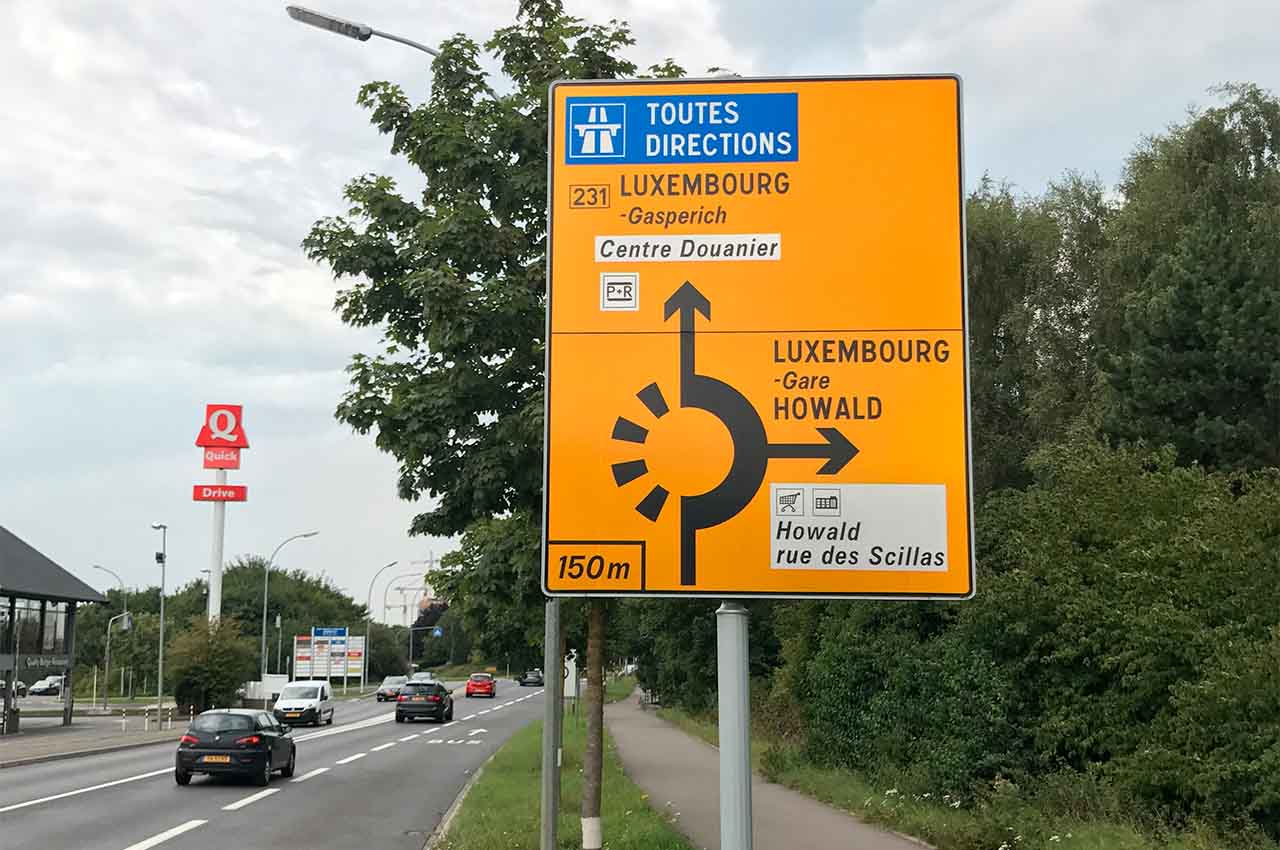 Techniroute signalisation verticale panneau rond point